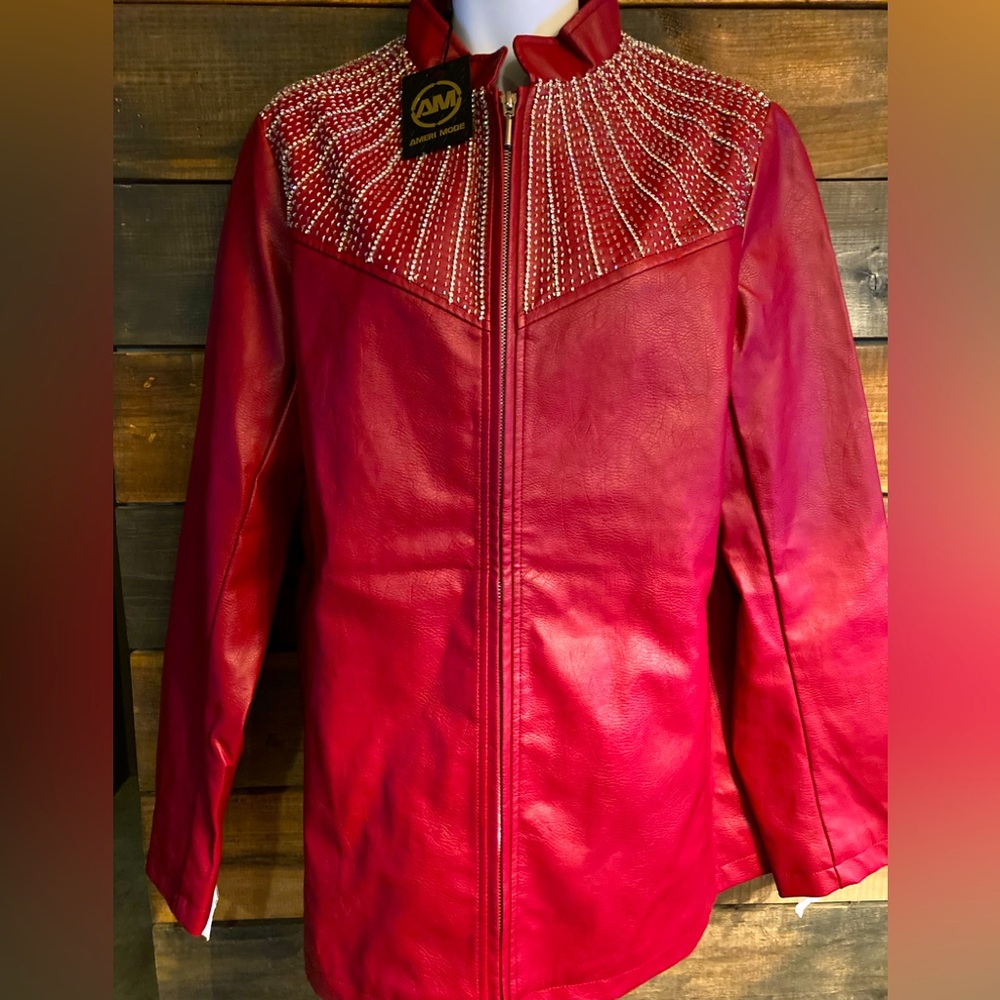 New w/t Woman’s Size large Red dimond leather jacket